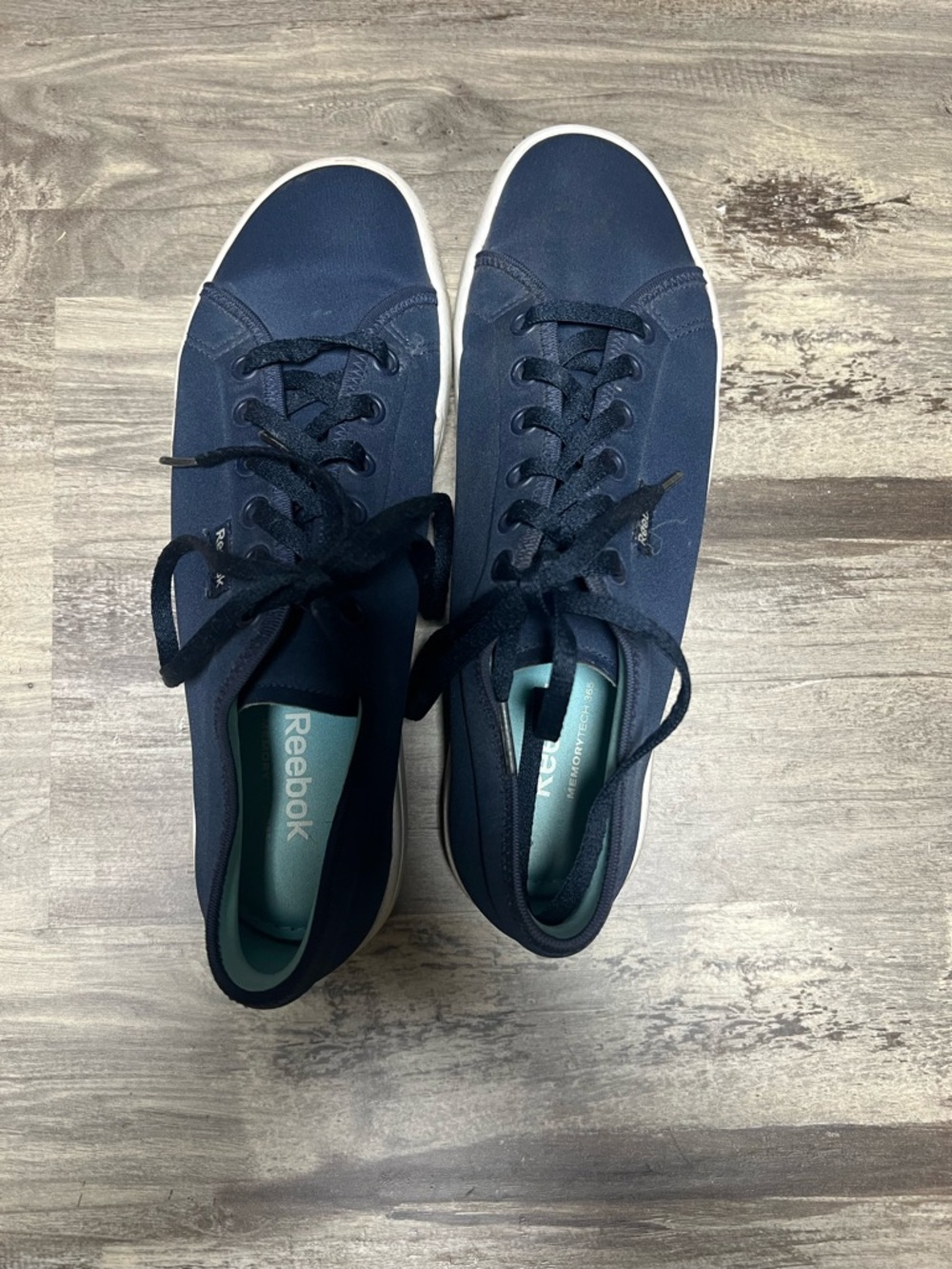 Reebok Women’s Navy Low-Top Lace-Up Sneakers